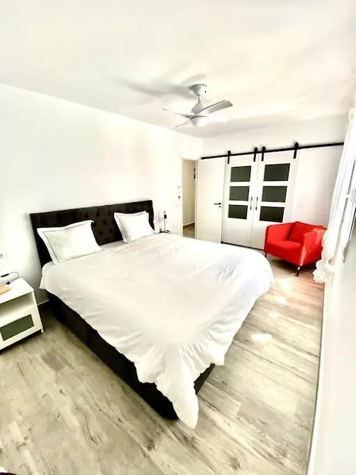 Apartamento En El Centro San Fernando Cadiz. 0*,